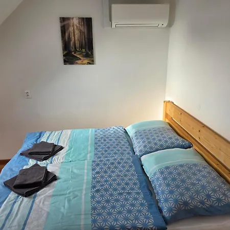 Nyaraló Rekreacni Dum Stepanka Česká Kubice